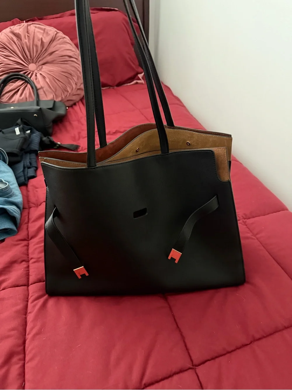 Tory Burch Black Leather Tote with Gold-Tone Toggle